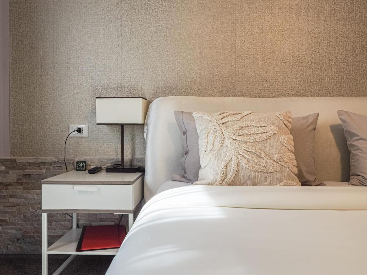 For You Apartments Gold & Silver Sibiu Luaran gambar