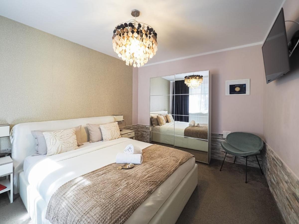 For You Apartments Gold & Silver Sibiu Luaran gambar